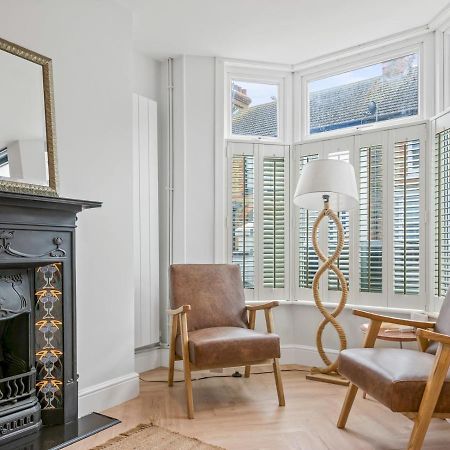 Pass The Keys 3 Bed Scandi Heaven Minutes From The Beach 惠茨特布尔 外观 照片